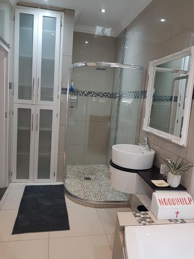 Apartament Yellow Door Bloemfontein Zewnętrze zdjęcie