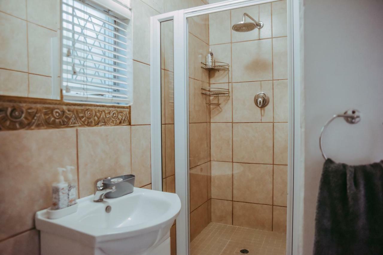 Apartament Yellow Door Bloemfontein Zewnętrze zdjęcie